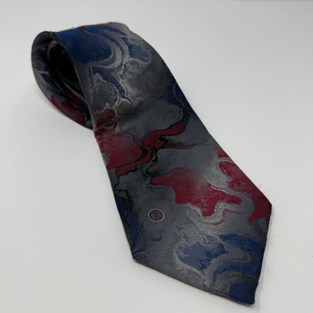 Halston III Mens Abstract Jacquard Silk Blend Necktie Grey Red Blue Made in USA